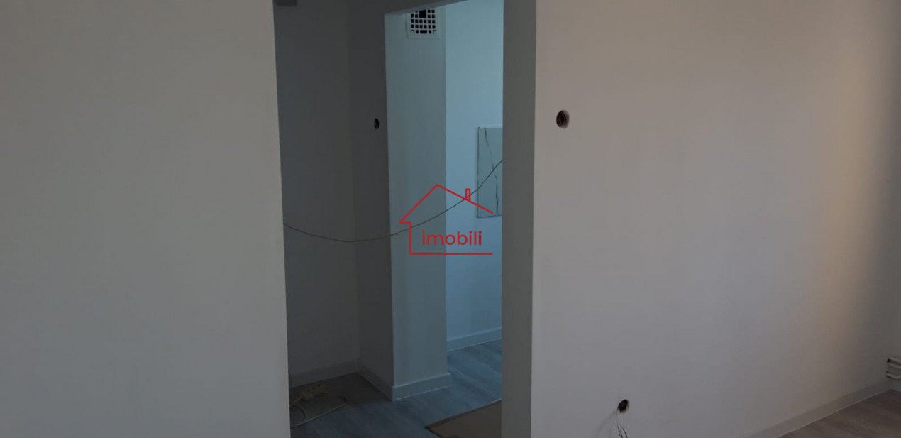 Apartament 4 camere in Manastur 12