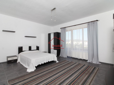 Apartament cu 1 camera, decomandat, 40mp + balcon, zona Cinema Marasti