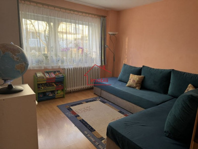 Oferim spre vanzare  apartament cu 2 camere Intre Lacuri