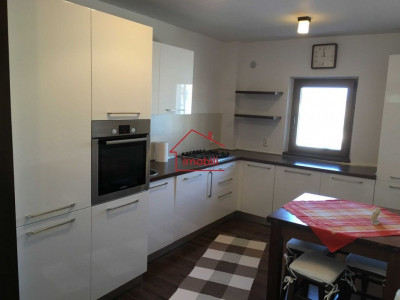 Apartament 3 camere, Intre Lacuri, Dunarii