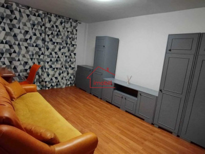 Apartament 3 camere decomandate, Marasti, zona Streiului