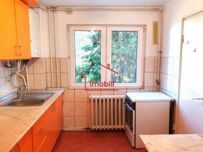 3 camere ,semidecomandat, 69 mp,  terasa, zona str.Brancusi, Gheorgheni