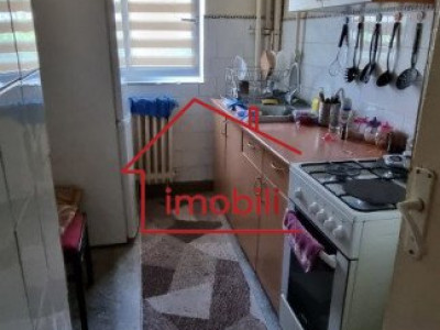 Oferim spre achizitie apartament cu 3 camere in cartierul Manastur