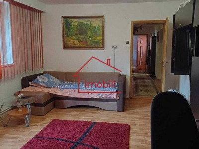 Oferim spre achizitie apartament cu 2 camere in cartierul Manastur