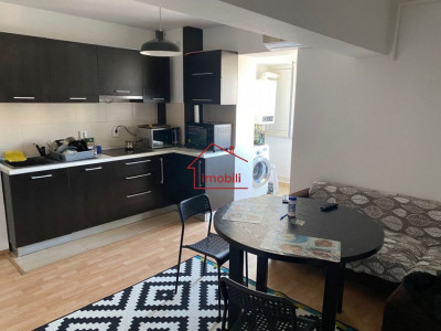 Oferim spre achizitie apartament cu 4 camere in cartierul Marasti