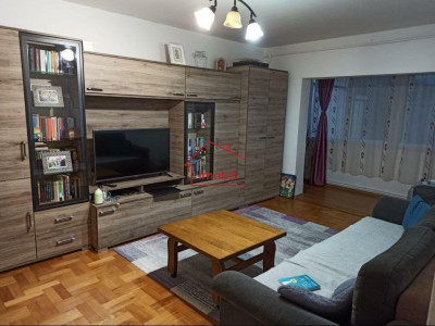 Oferim spre achizitie apartament cu 2 camere in cartierul Plopilor