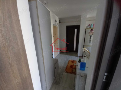 Oferim spre achizitie apartament cu 2 camere in cartierul Manastur