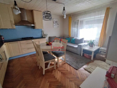 Oferim spre vanzare apartament cu 3 camere in Manastur, zona Cioplea