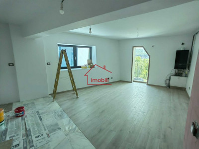 Oferim spre achizitie apartament cu 3 camere in cartierul Zorilor