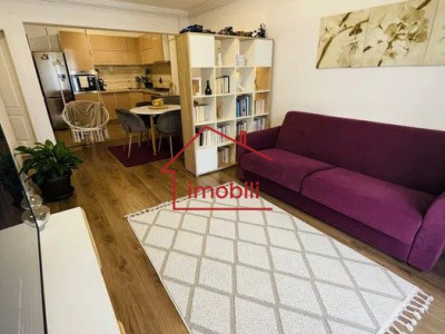 Apartament cu 2 camere, Iris, zona Sobarilor