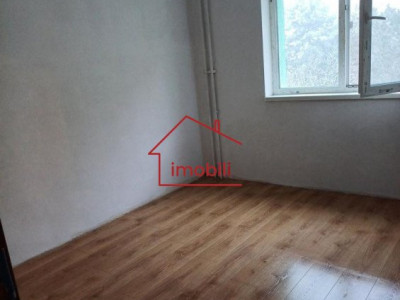 Apartament cu 2 camere in cartierul Manastur, zona Primaverii