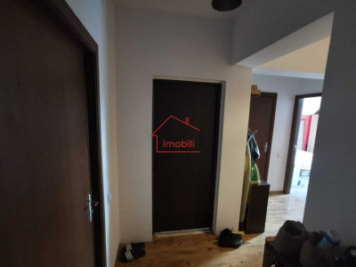 3 camere , 75 mp,  terasa, zona str.Dambovitei, Marasti