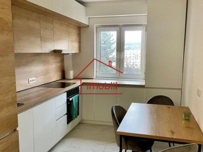 Apartament cu 3 camere + 2 balcoane, 2 bai, in Marasti