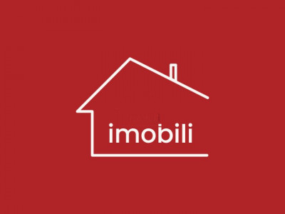 Apartament cu 3 camere, 2 bai, 110 mp, et 1/2 in cartierul Centru