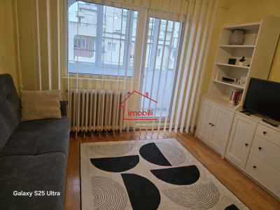 Apartament cu 3 camere in Maras, zona BRD