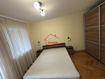 Apartament 2 camere, decomandat,  balcon | Et.2/4  Marasti