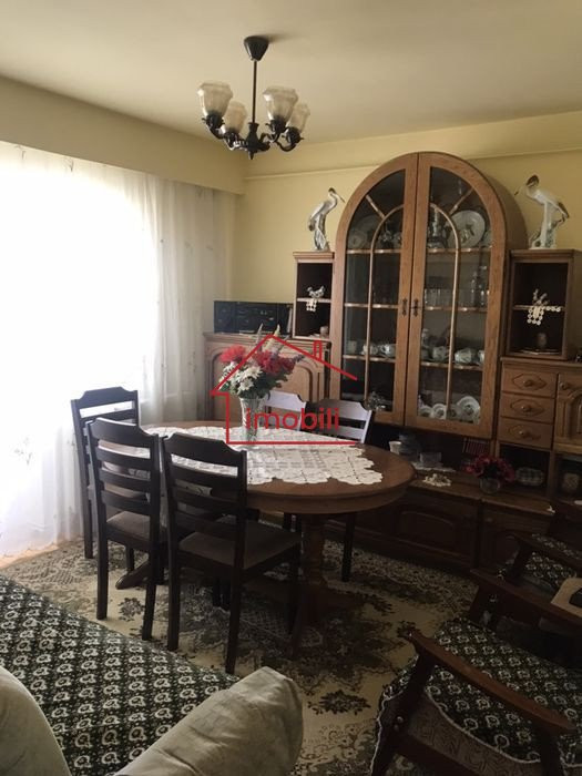 Apartament 3 camere decomandate in Marasti-Intre Lacuri 3