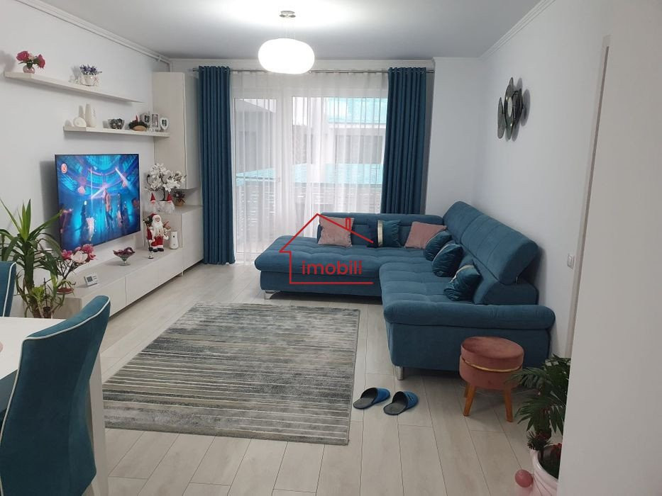 Apartment cu 3 camere in Floresti - BMW 8
